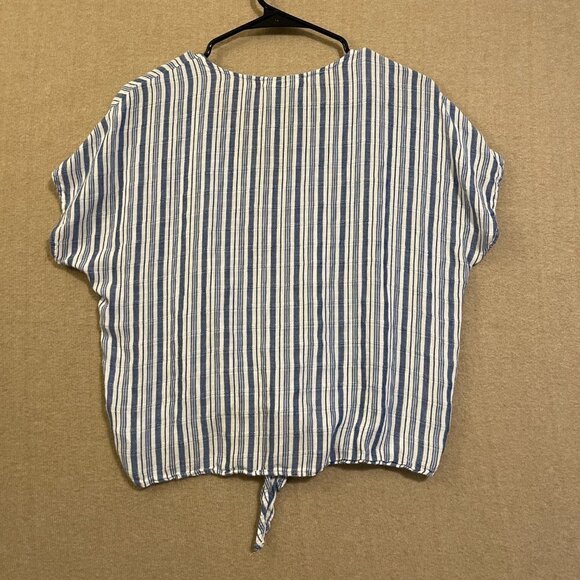 Universal Threads Top Women's Small Blue Striped Short Sleeves Tie Front - Picture 8 of 12